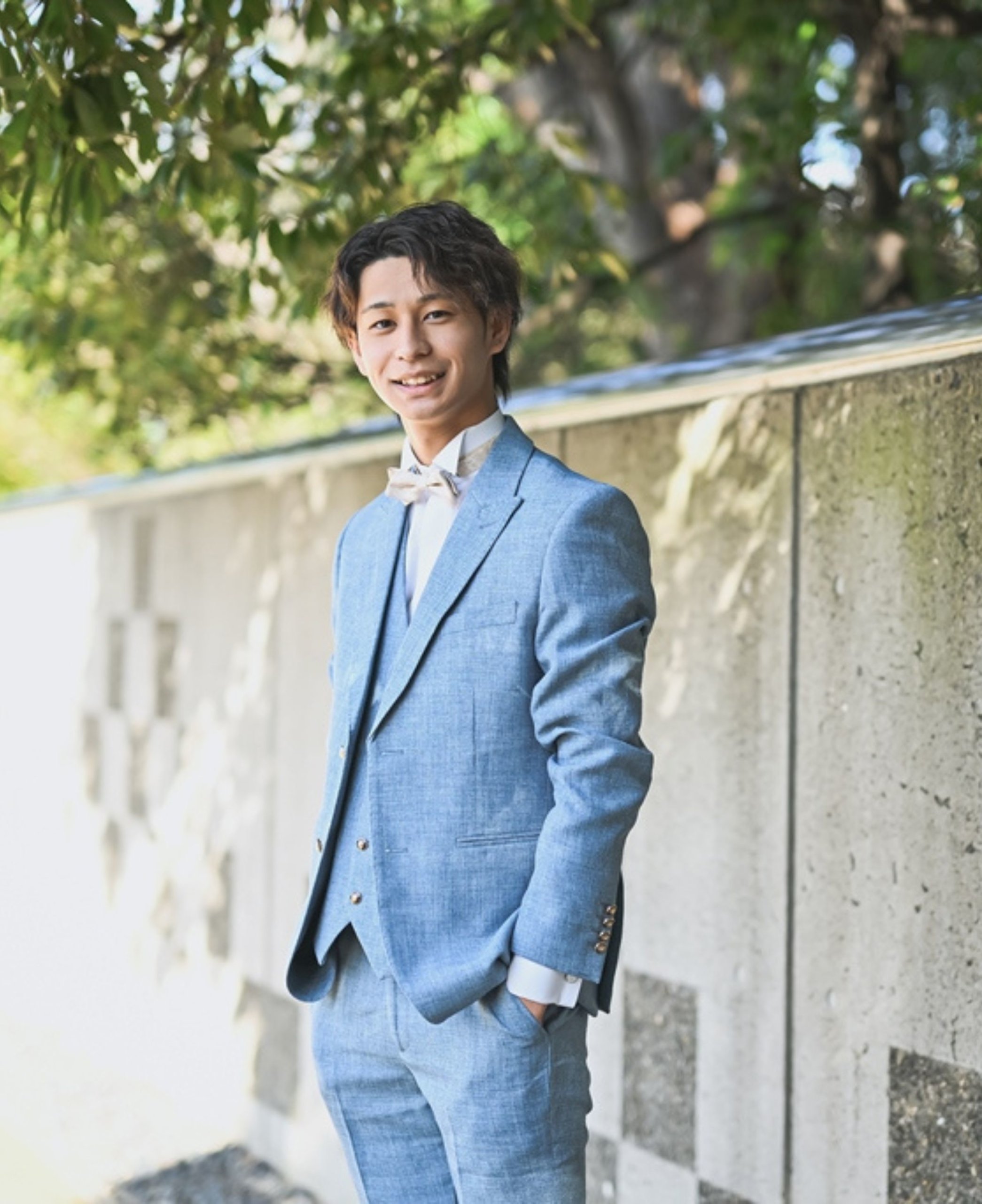 デニム色のタキシード