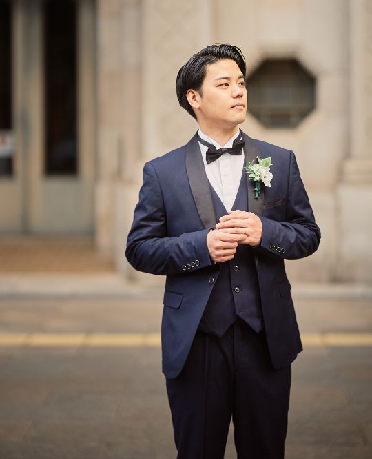 ネイビーのタキシード