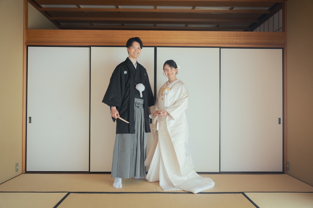 東京のお茶室で撮った結婚写真
