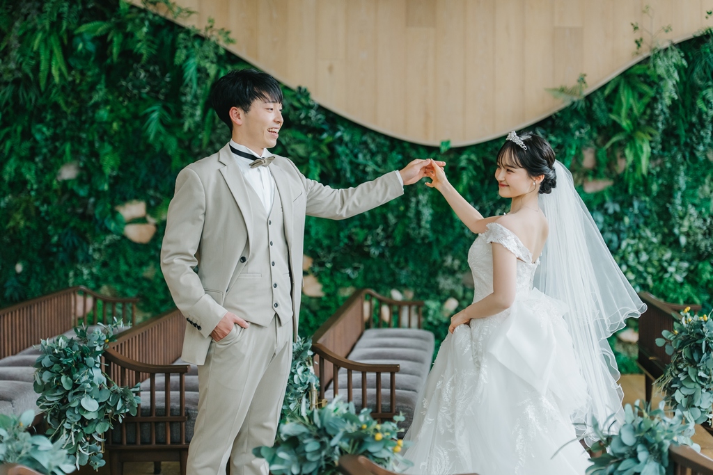 チャペルでダンス