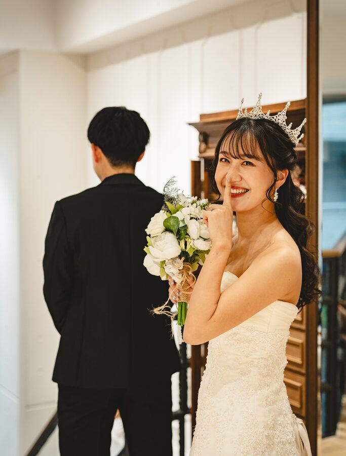ウェディングヘアメイクが完成した花嫁の美しい仕上がり